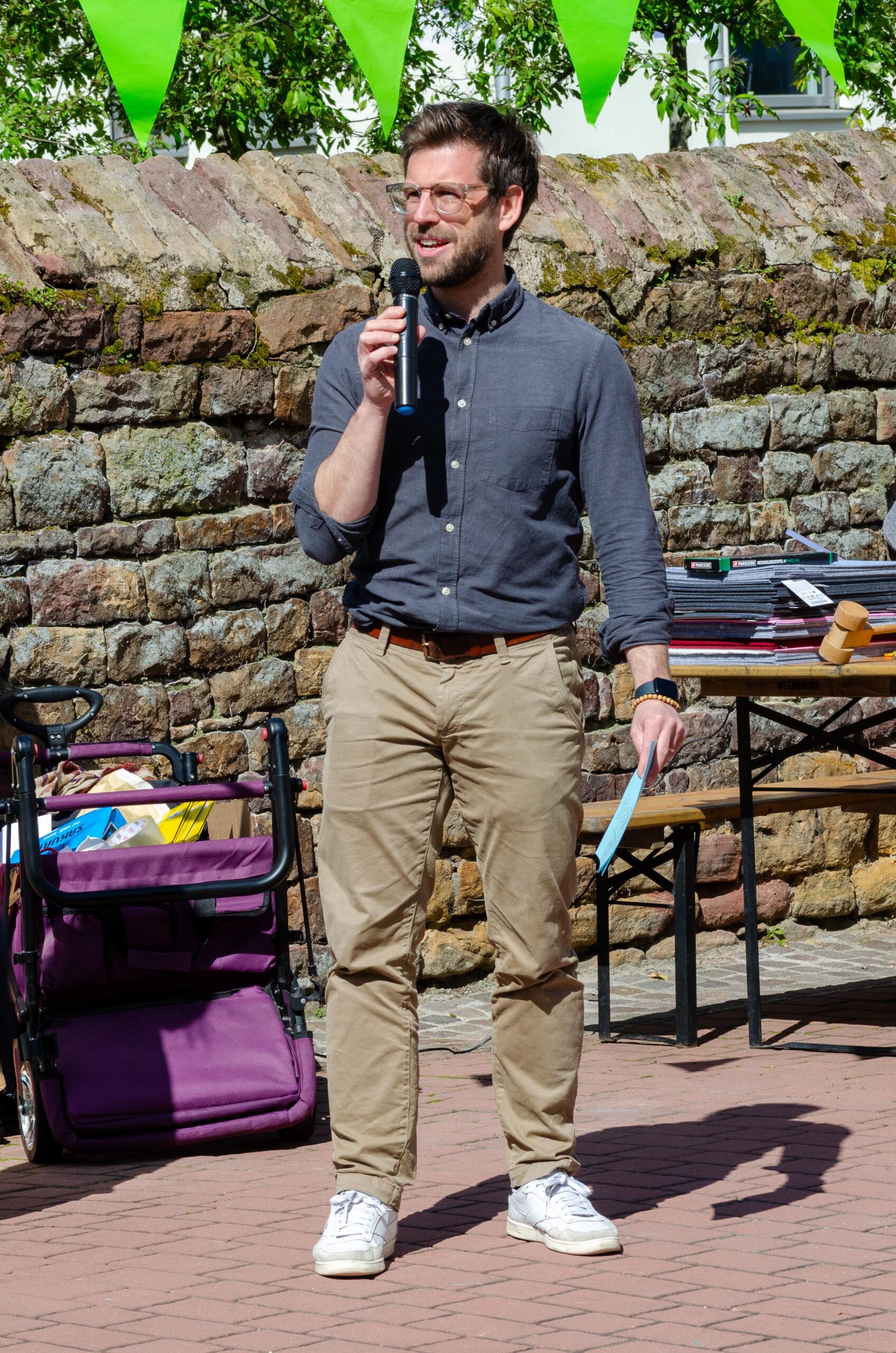 2024-04-27-Miteinander-voneinander_3155
